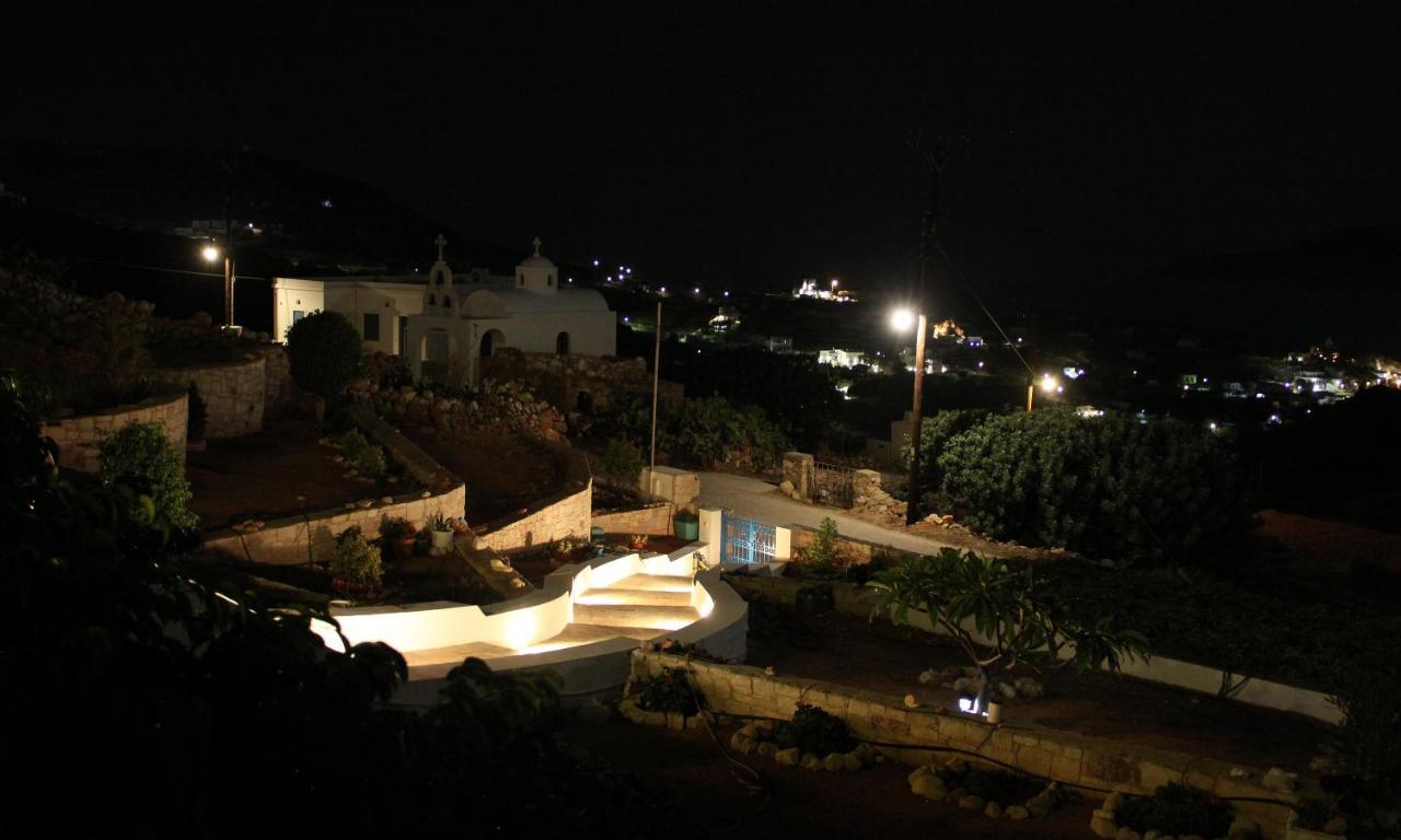 Anatoli Apartment Kímolos Exterior photo